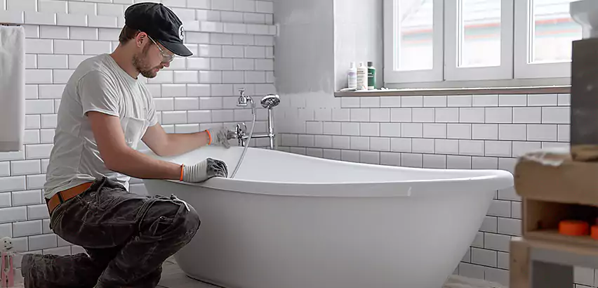 Bathtub Faucet Replacement in Bella Vista
